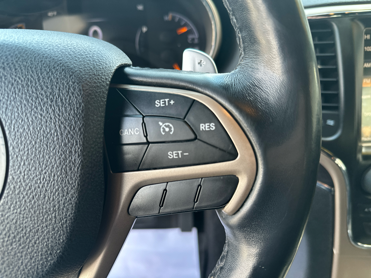 Jeep Grand Cherokee 4WD 4dr Limited 2015 Jeep Grand Cherokee 4WD 4dr Limited 2015