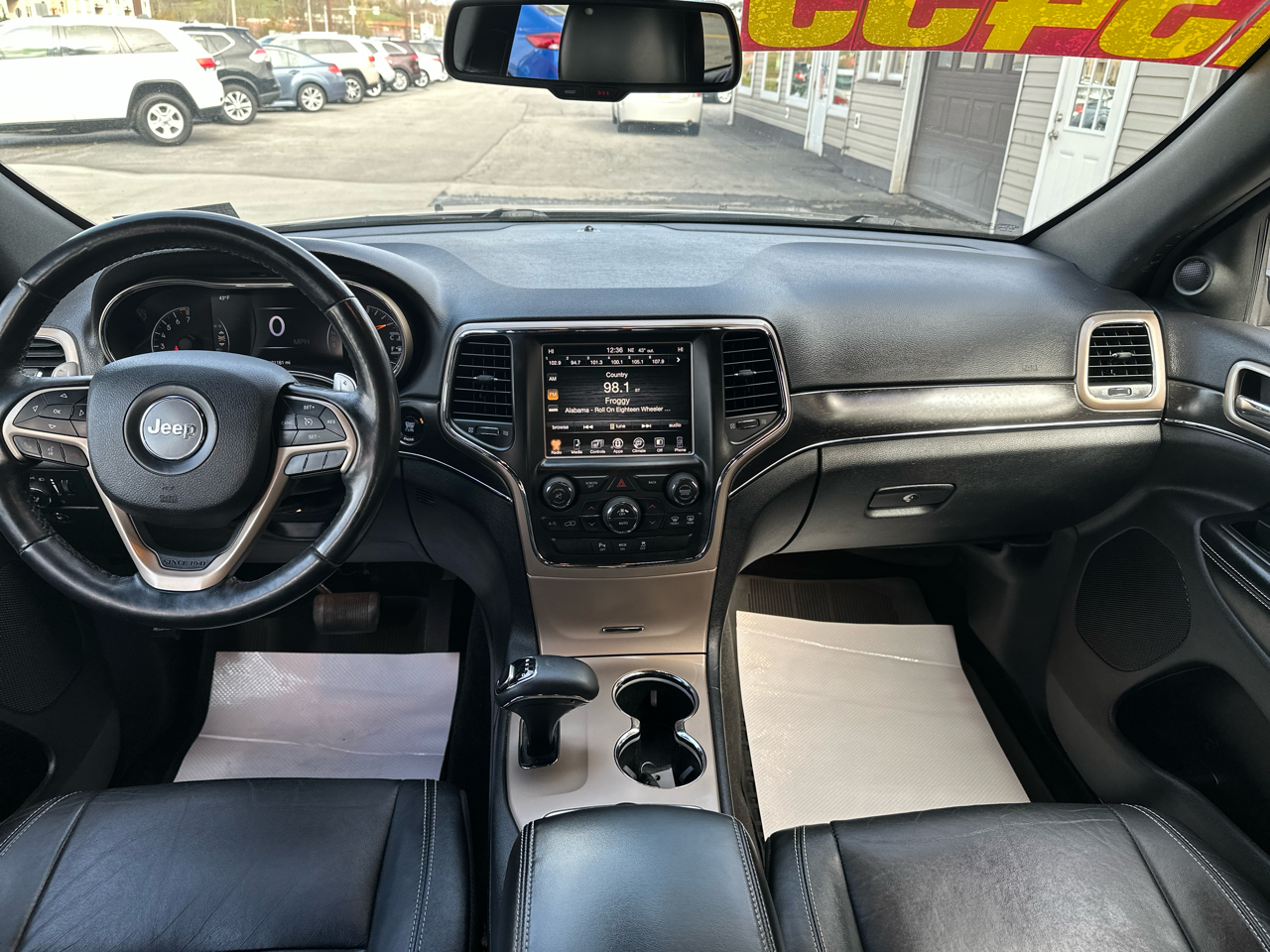 Jeep Grand Cherokee 4WD 4dr Limited 2015 Jeep Grand Cherokee 4WD 4dr Limited 2015