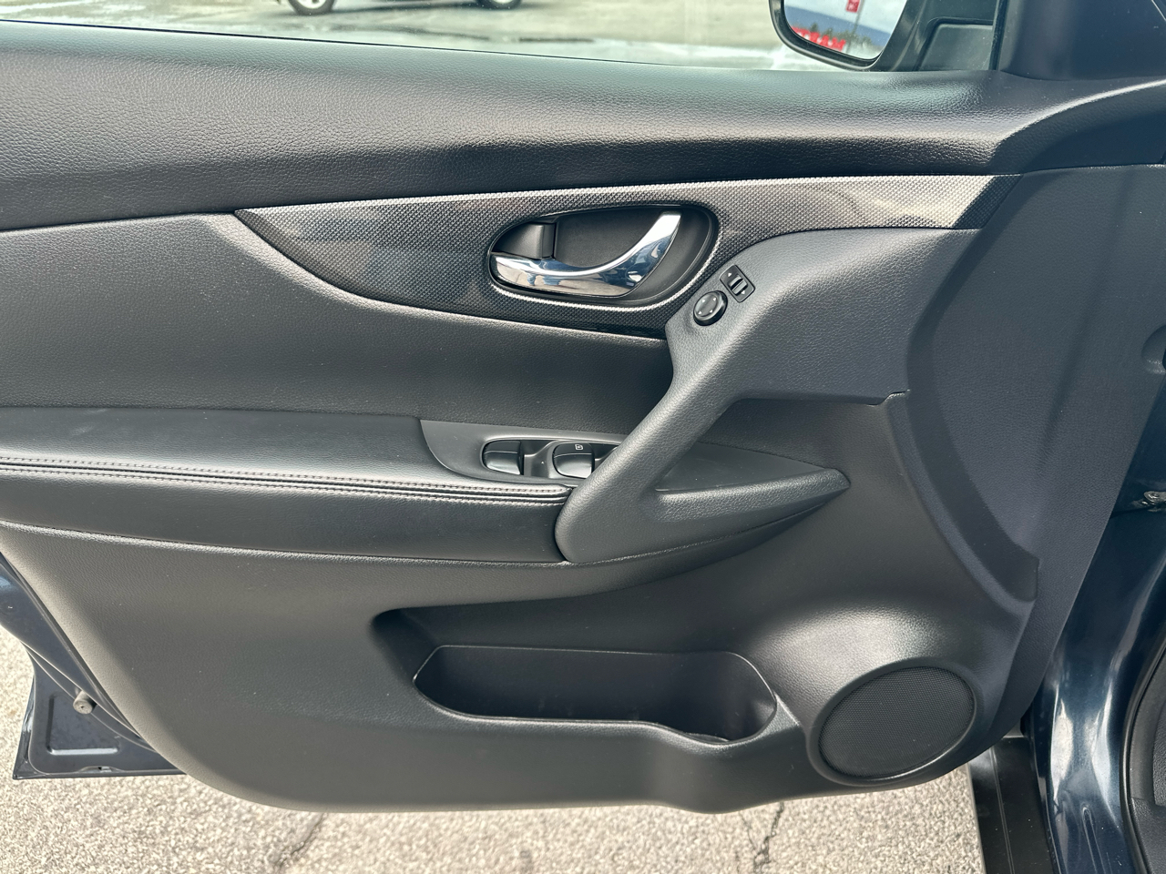 Nissan Rogue AWD 4dr SL 2016