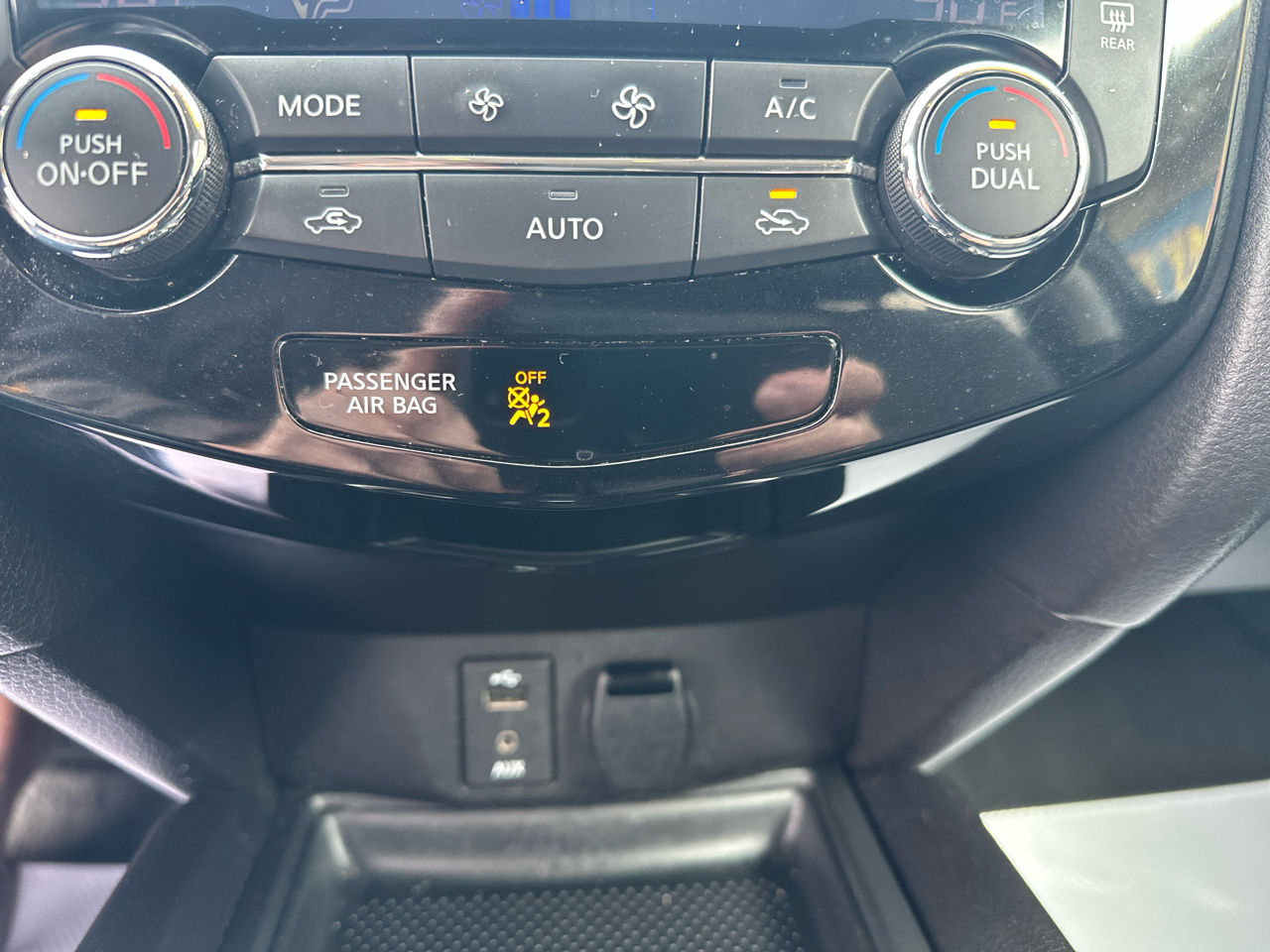 Nissan Rogue AWD 4dr SL 2016