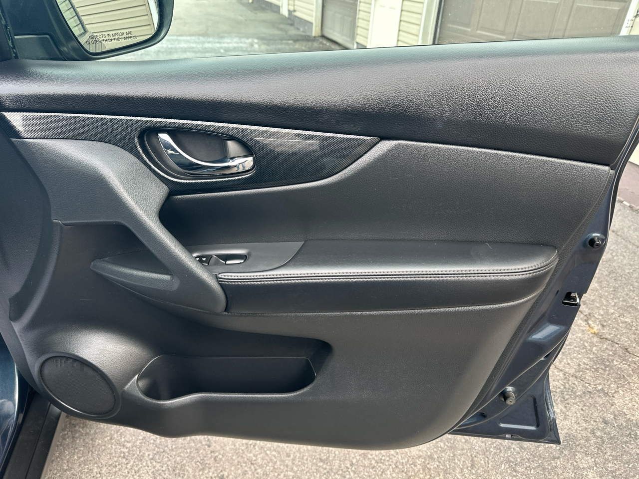 Nissan Rogue AWD 4dr SL 2016