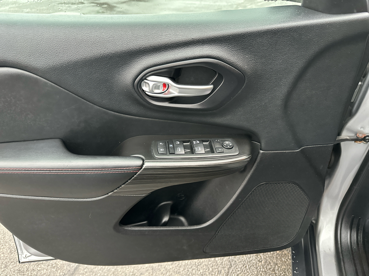 Jeep Cherokee 4WD 4dr Trailhawk 2014