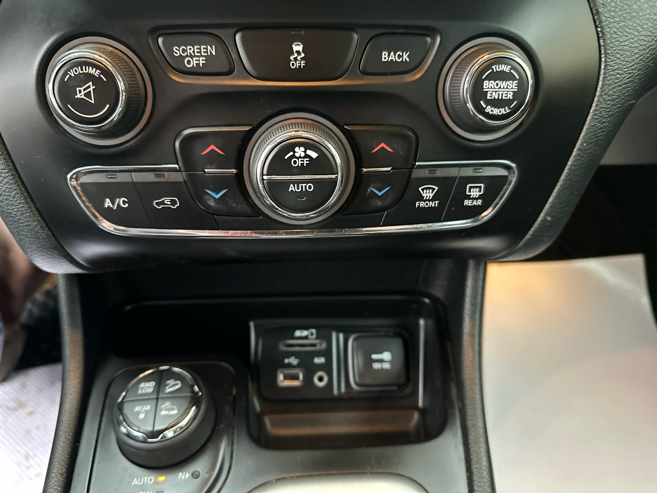 Jeep Cherokee 4WD 4dr Trailhawk 2014