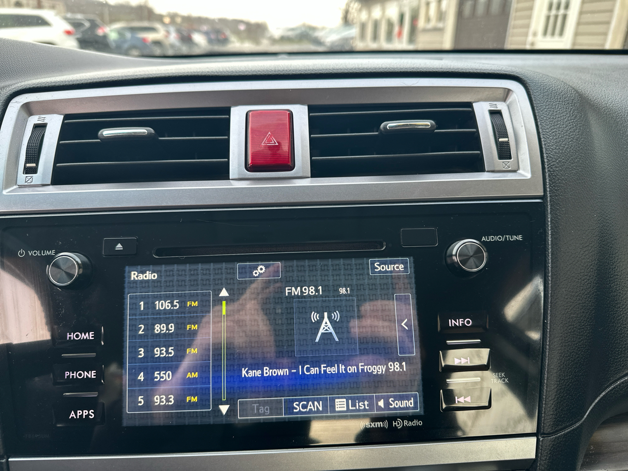 Subaru Legacy 4dr Sdn 2.5i Limited PZEV 2016