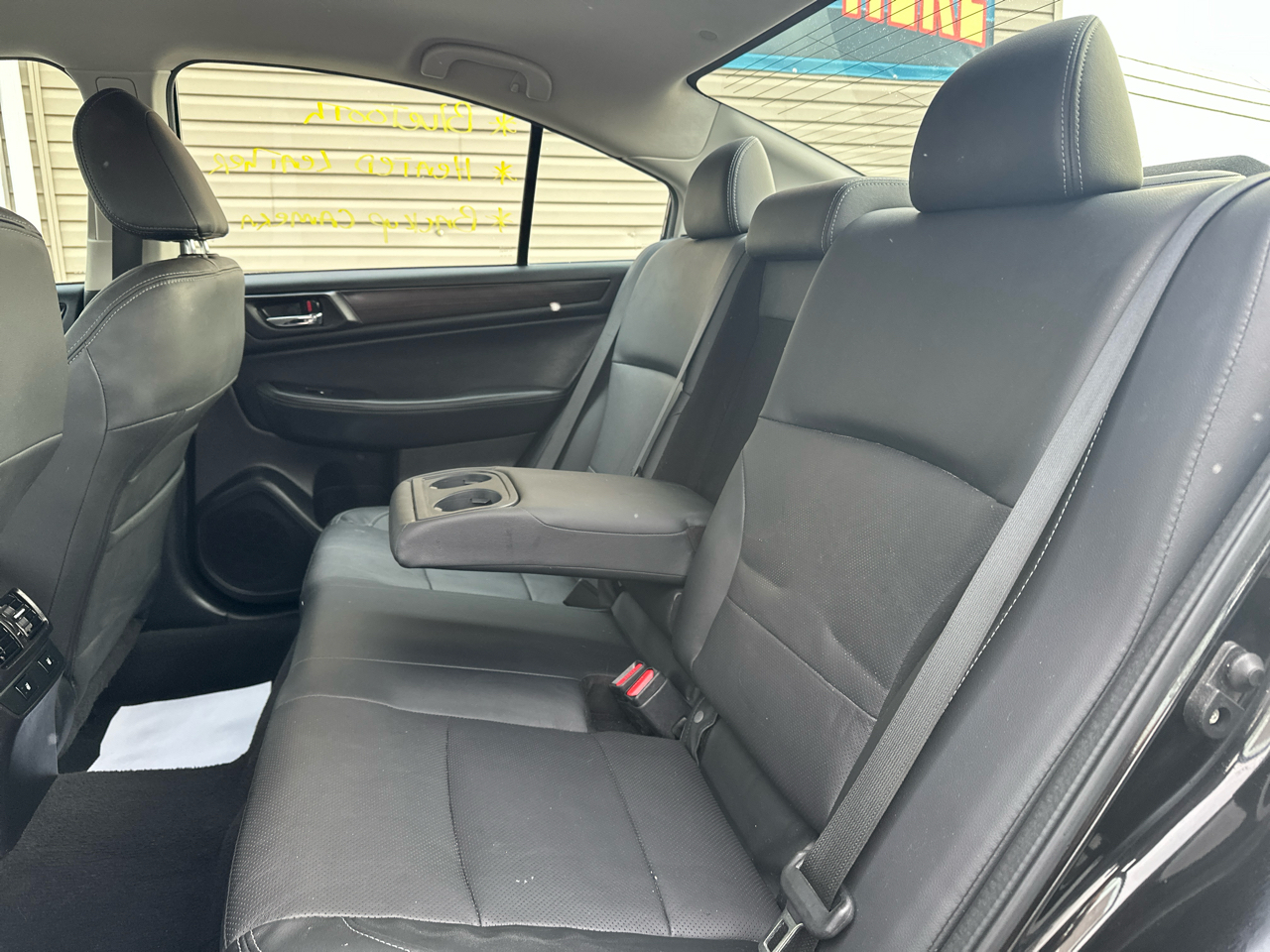 Subaru Legacy 4dr Sdn 2.5i Limited PZEV 2016