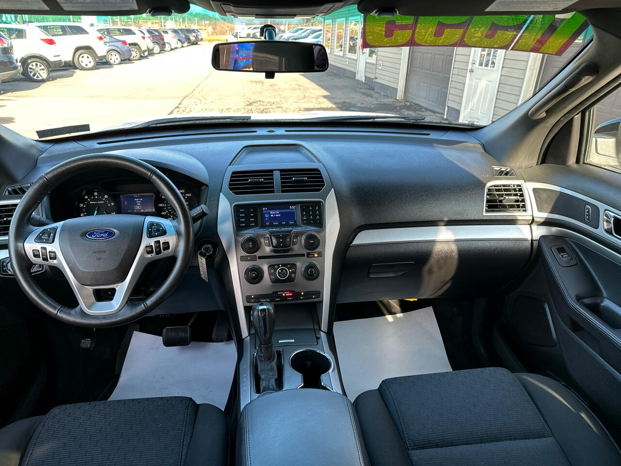 Ford Explorer 4WD 4dr XLT 2015