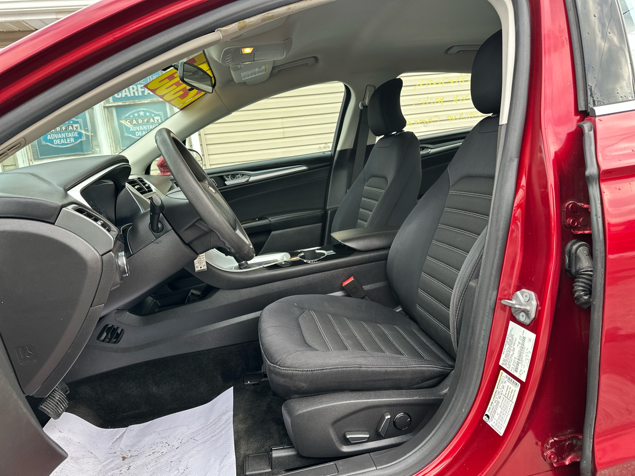 Ford Fusion 4dr Sdn SE FWD 2015