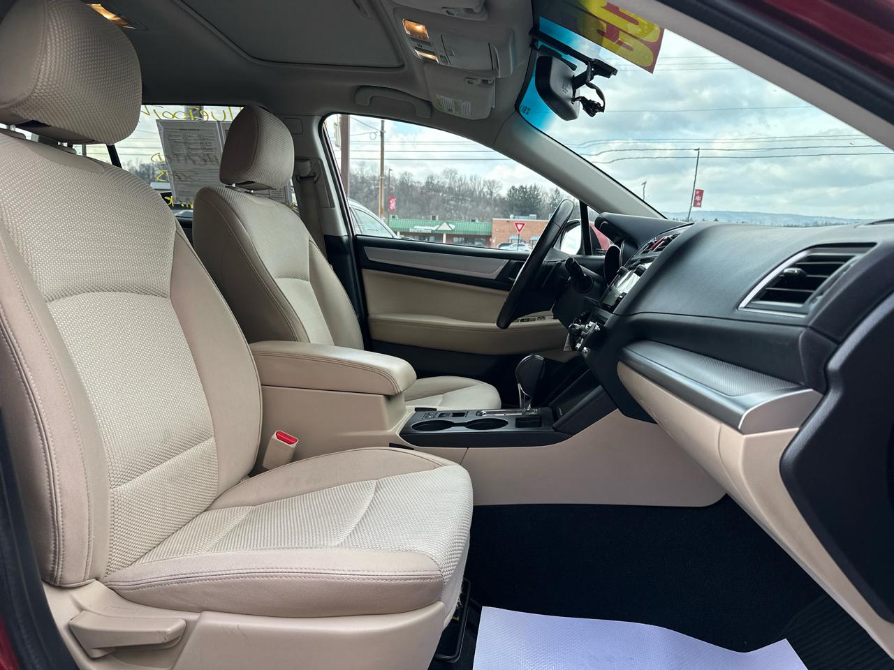 Subaru Outback 4dr Wgn 2.5i Premium PZEV 2015