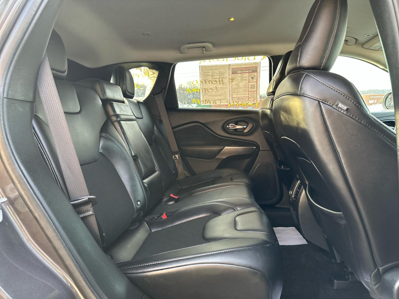 Jeep Cherokee Latitude Plus 4x4 2019