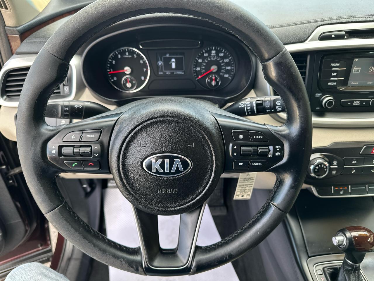 Kia Sorento FWD 4dr 2.4L LX 2016