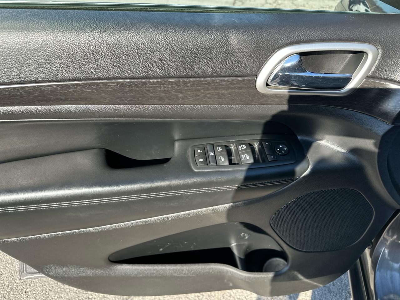 Jeep Grand Cherokee 4WD 4dr Altitude 2015