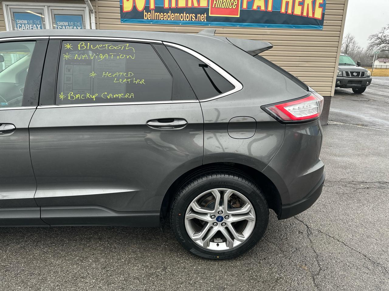 Ford Edge 4dr Titanium AWD 2016