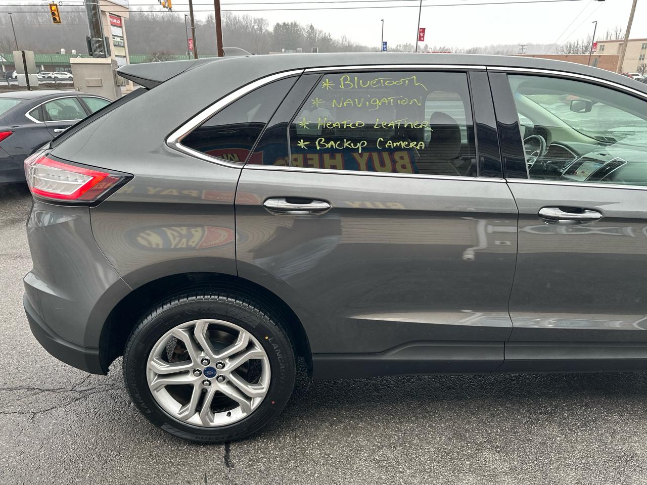 Ford Edge 4dr Titanium AWD 2016