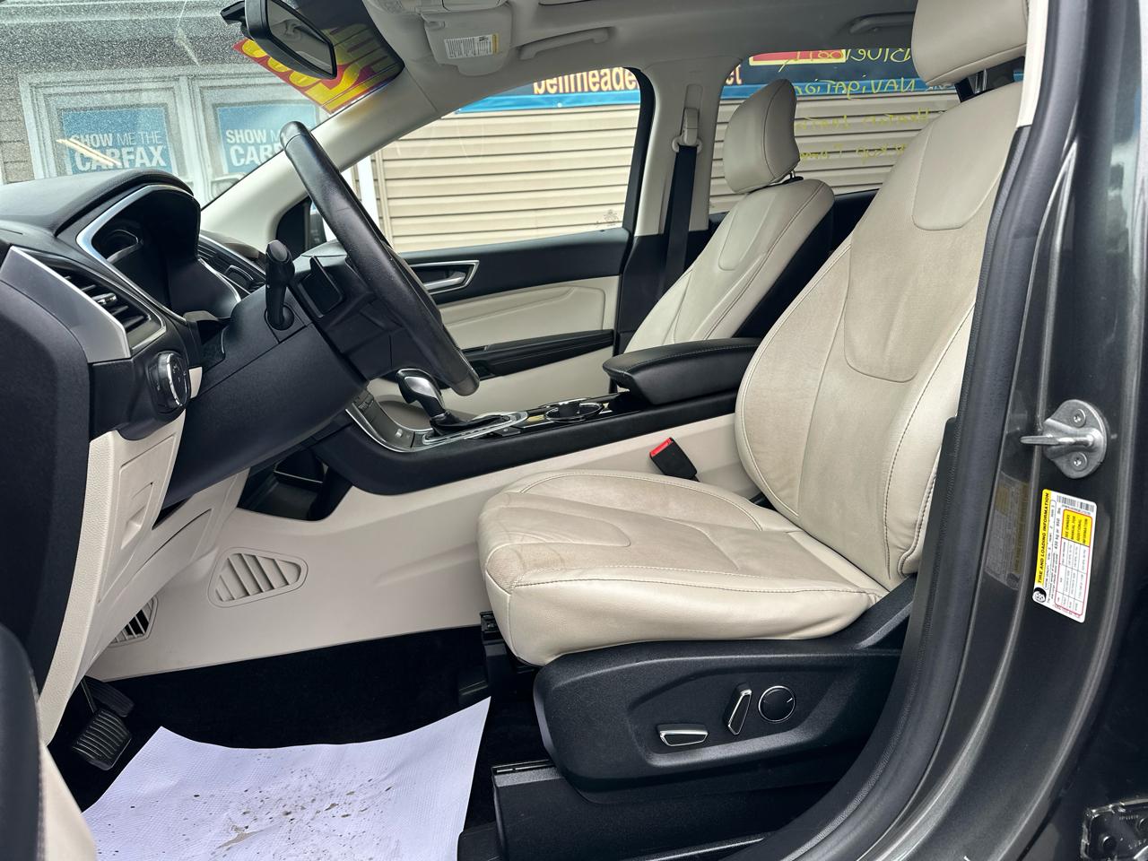 Ford Edge 4dr Titanium AWD 2016