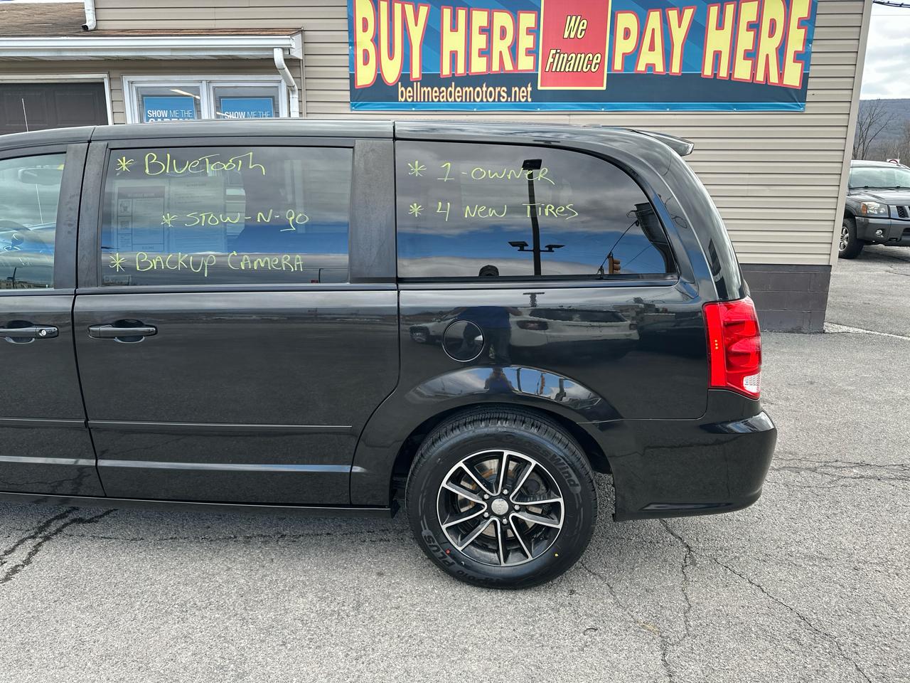 Dodge Grand Caravan SE Plus Wagon 2017