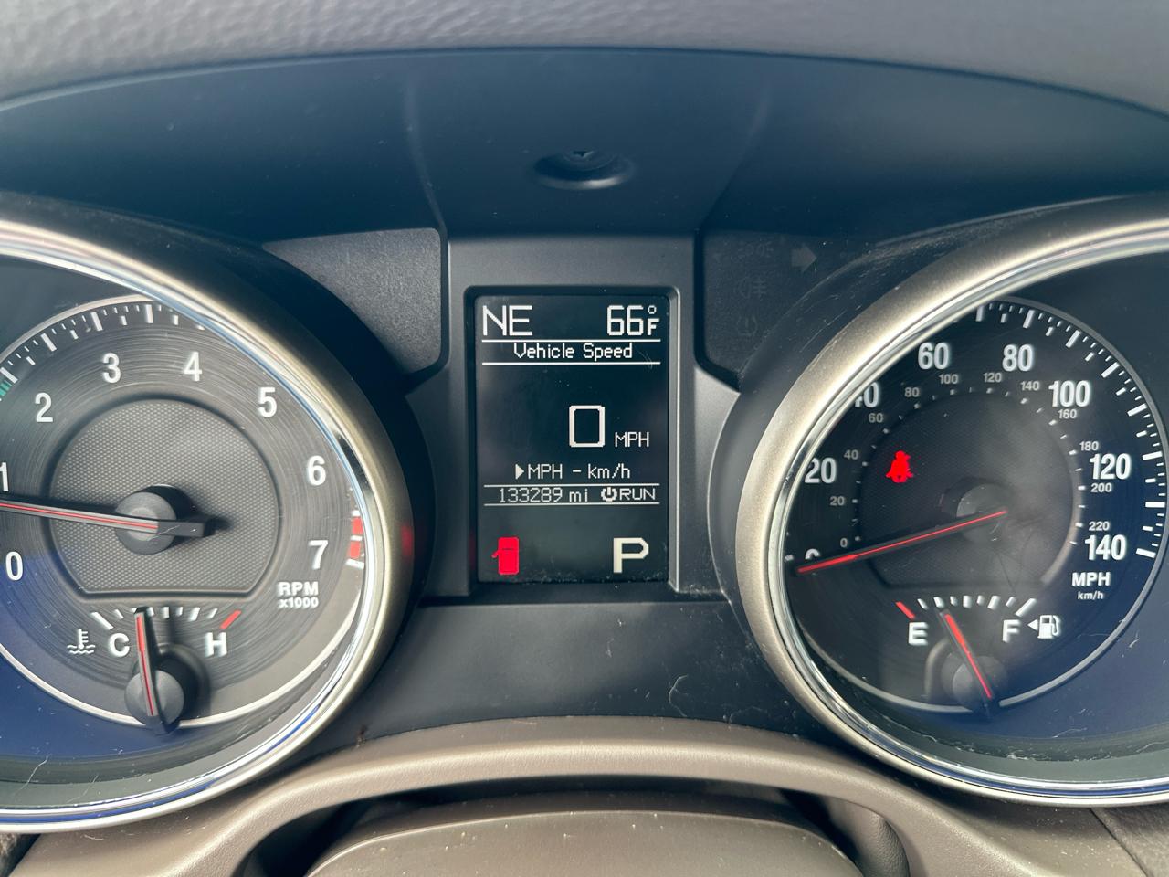 Jeep Grand Cherokee 4WD 4dr Laredo 2011