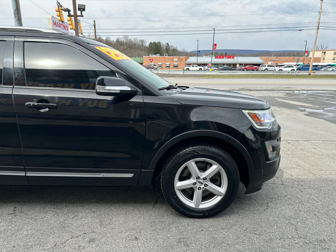 Ford Explorer 4WD 4dr XLT 2016