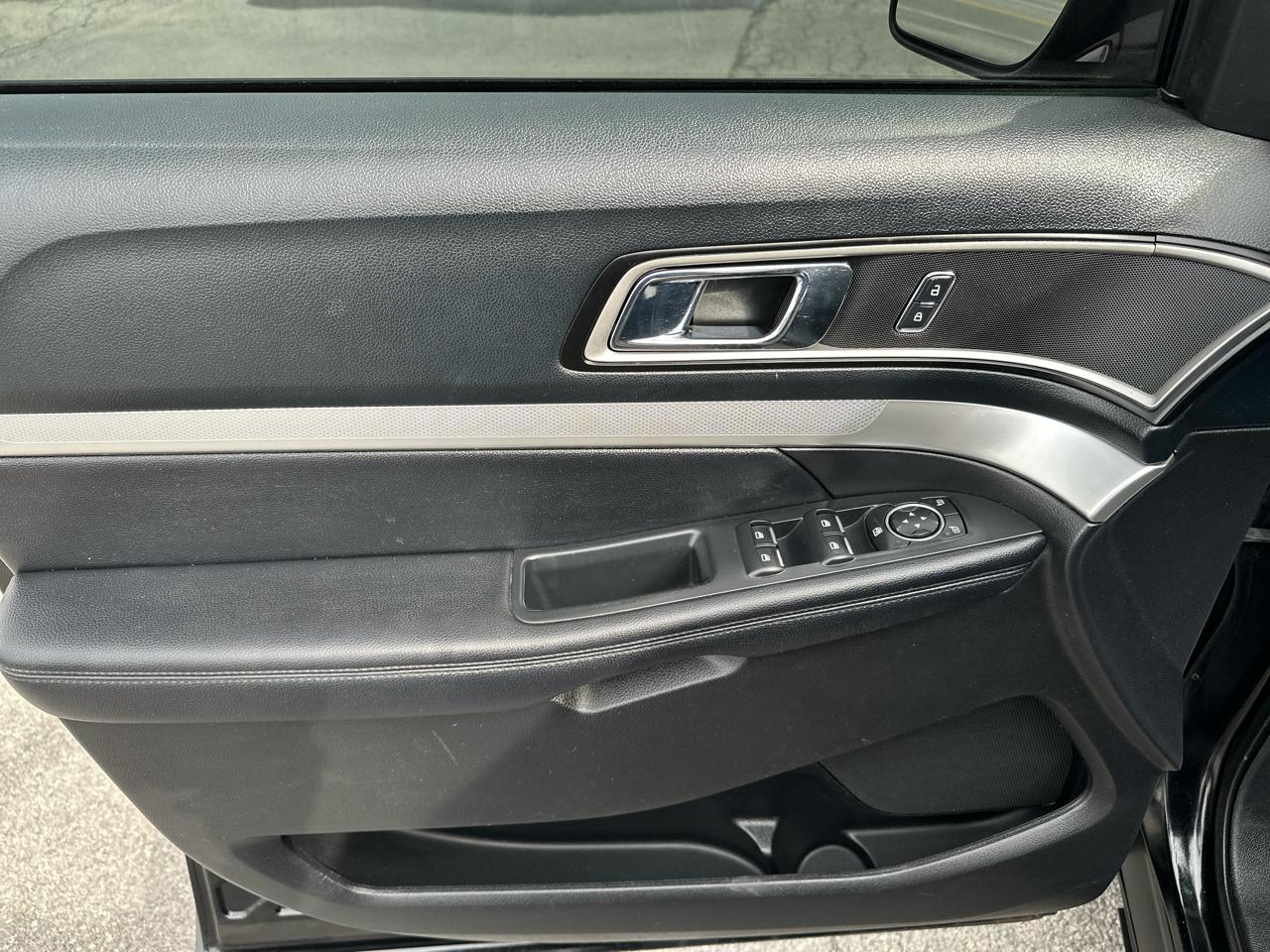 Ford Explorer 4WD 4dr XLT 2016