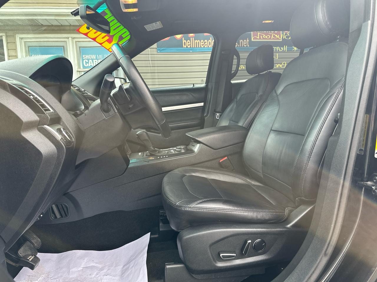 Ford Explorer 4WD 4dr XLT 2016