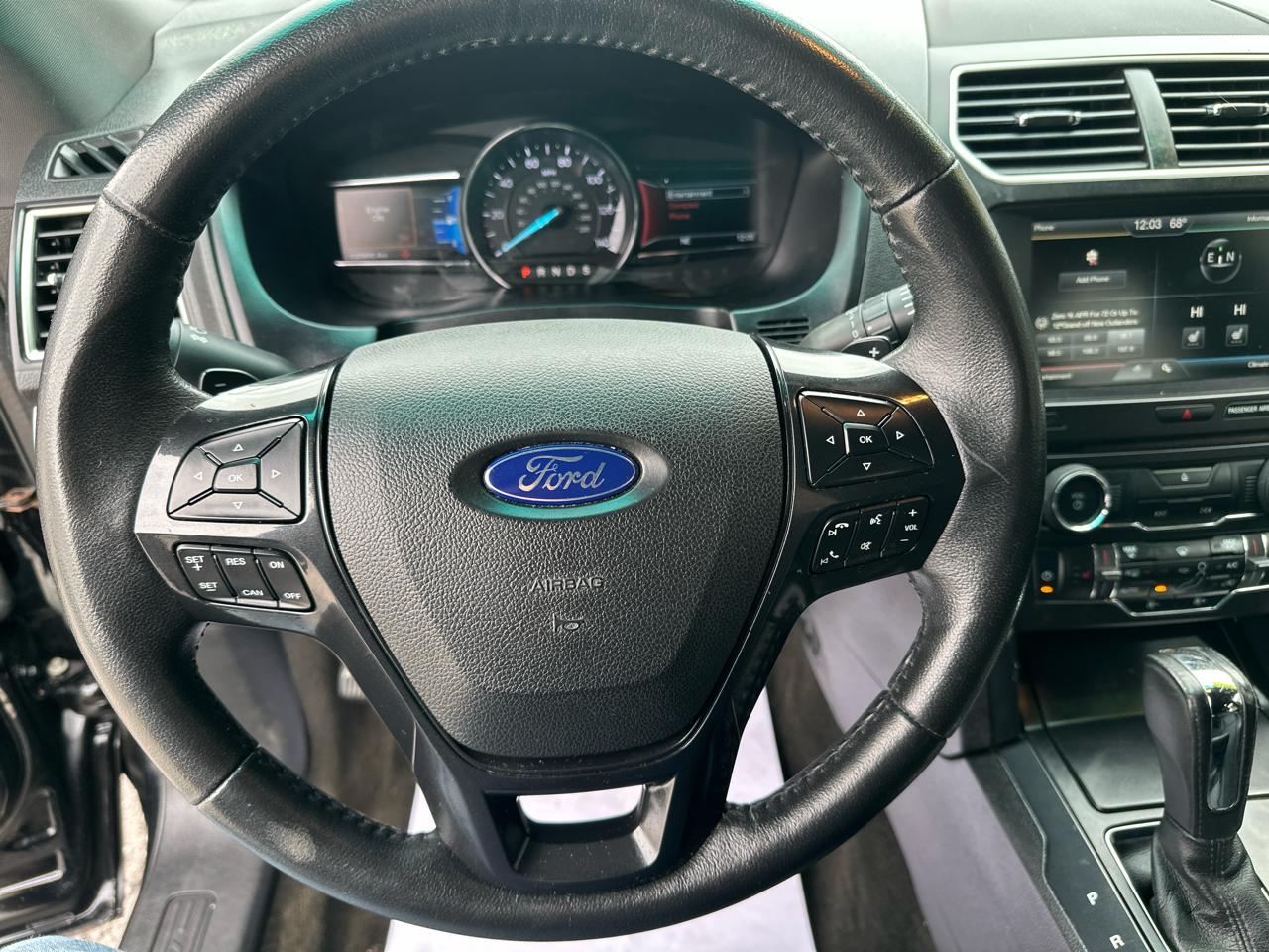 Ford Explorer 4WD 4dr XLT 2016