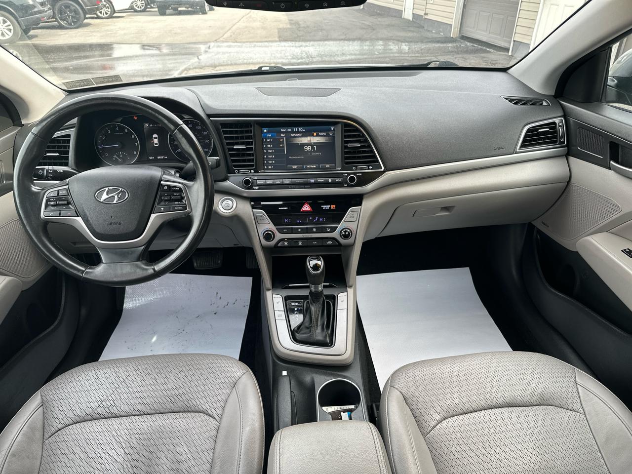 Hyundai Elantra Limited 2.0L Auto PZEV (Ulsan) *Ltd Avail* 2017