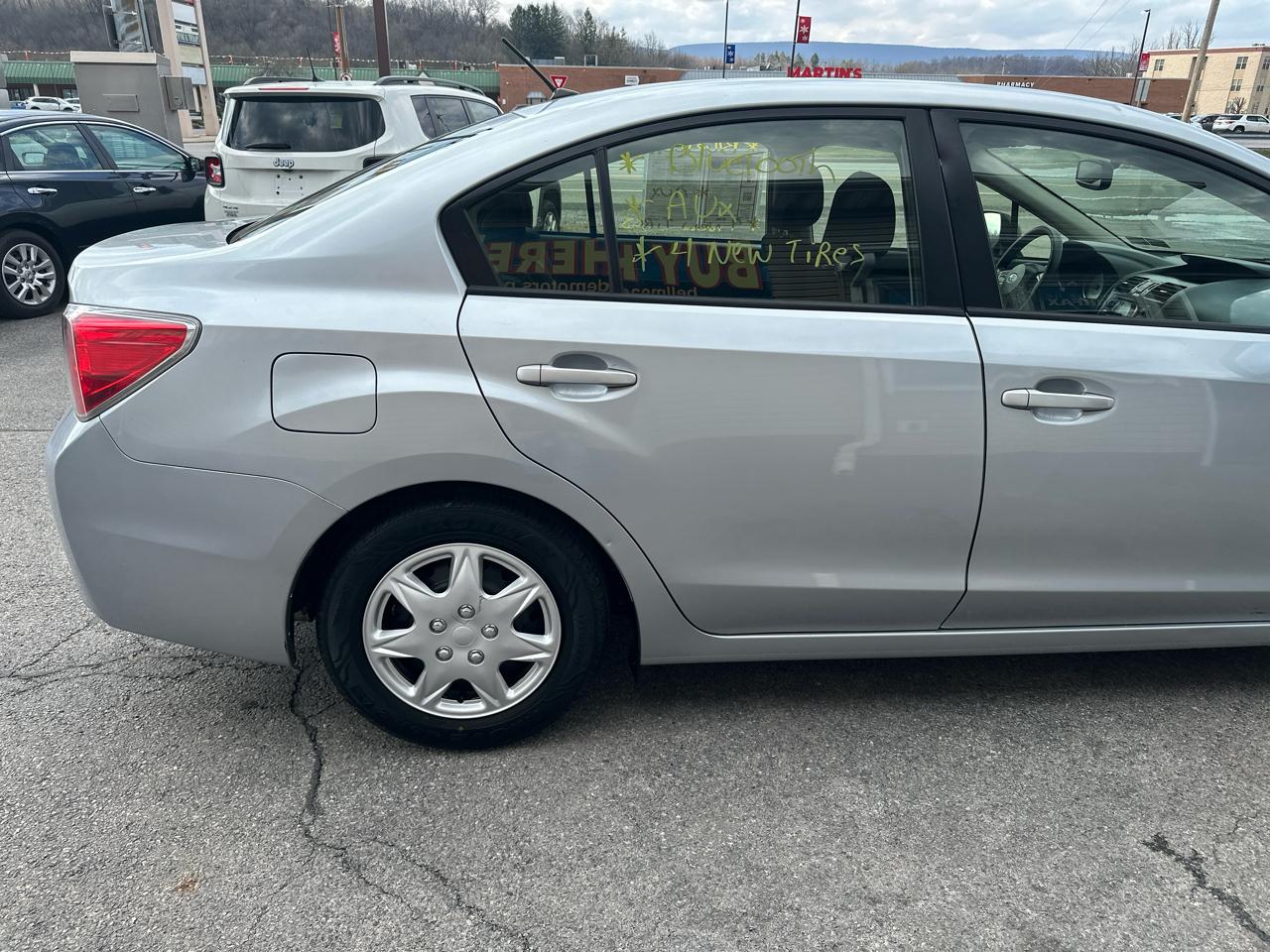 Subaru Impreza Sedan 4dr Auto 2.0i 2013