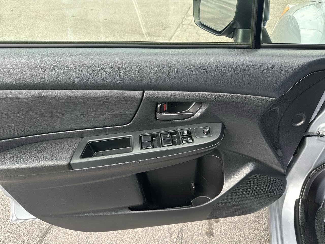 Subaru Impreza Sedan 4dr Auto 2.0i 2013