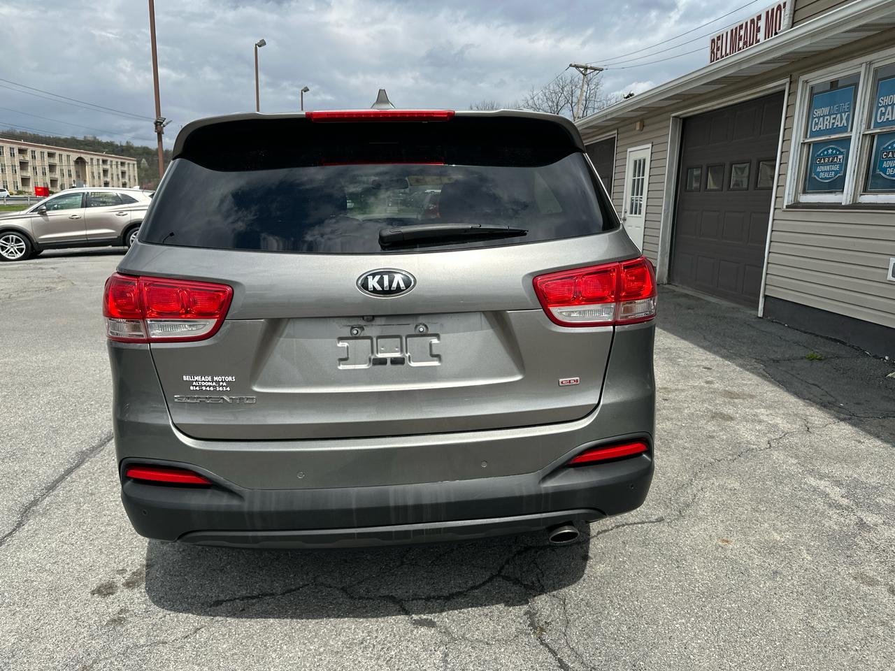 Kia Sorento AWD 4dr 2.4L LX 2016