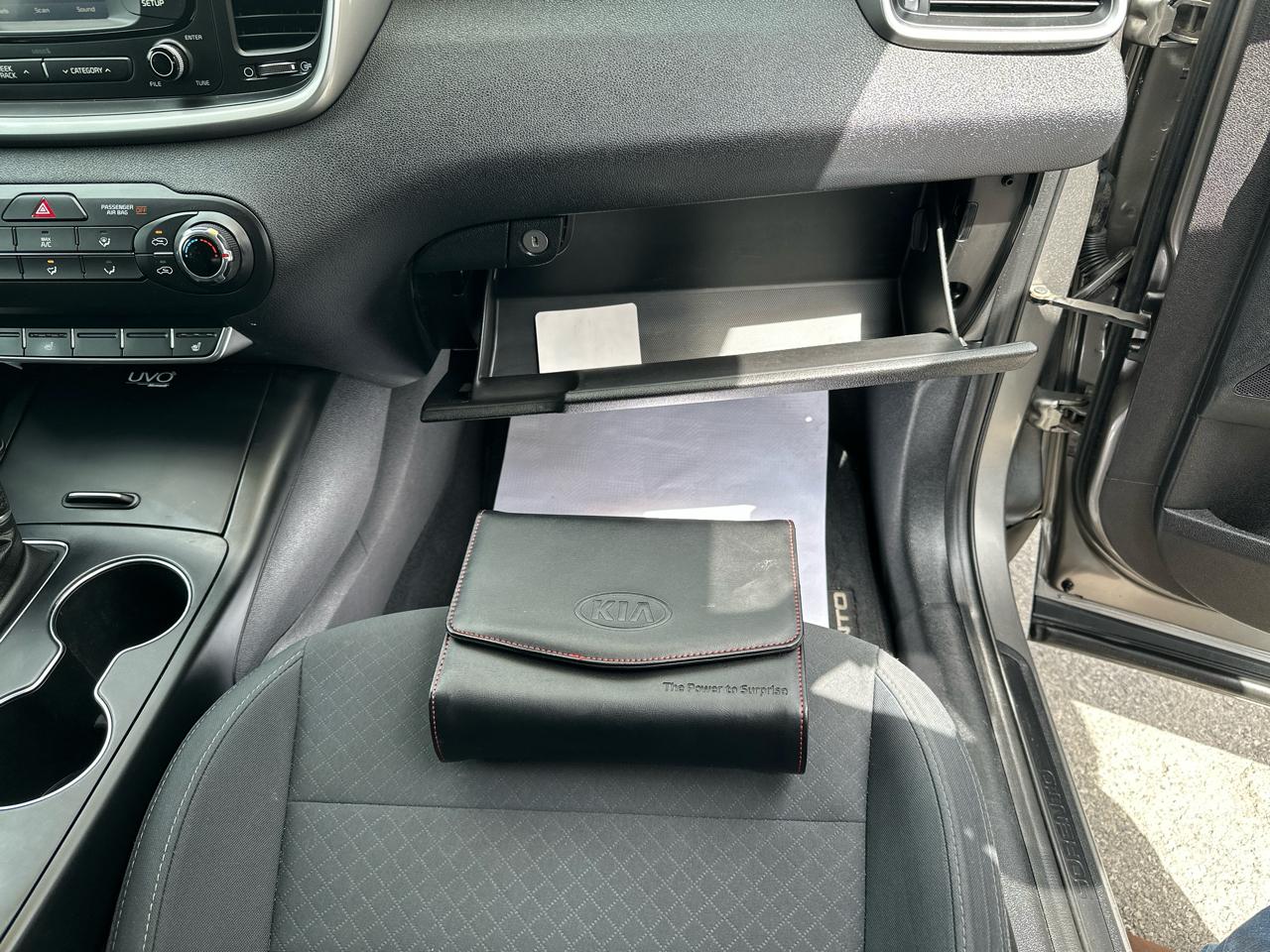 Kia Sorento AWD 4dr 2.4L LX 2016