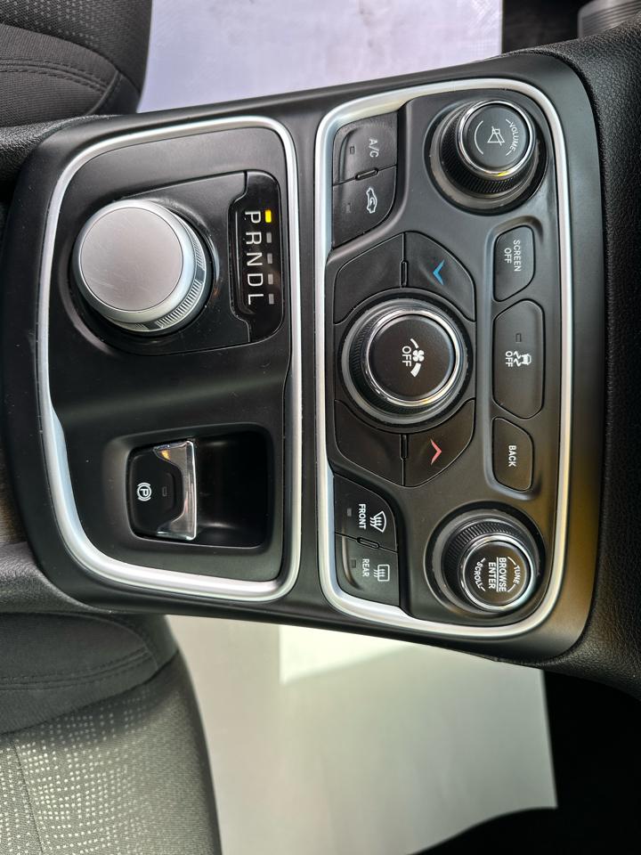 Chrysler 200 4dr Sdn Limited FWD 2015