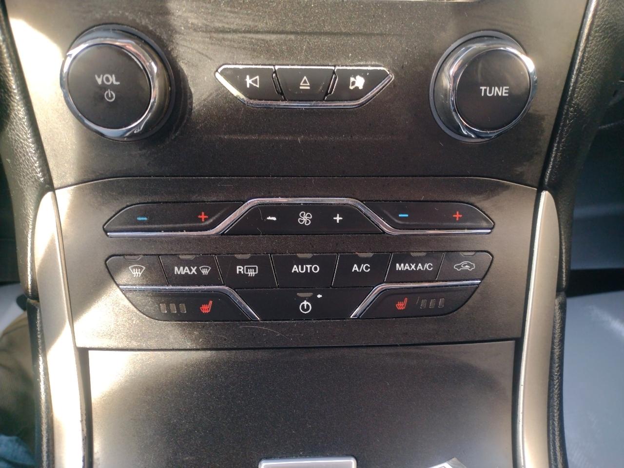 Ford Edge 4dr SEL AWD 2015