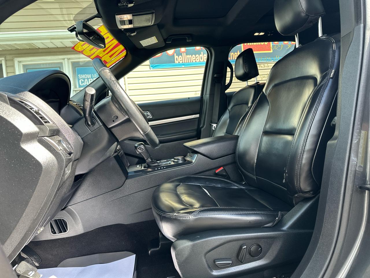 Ford Explorer XLT 4WD 2019