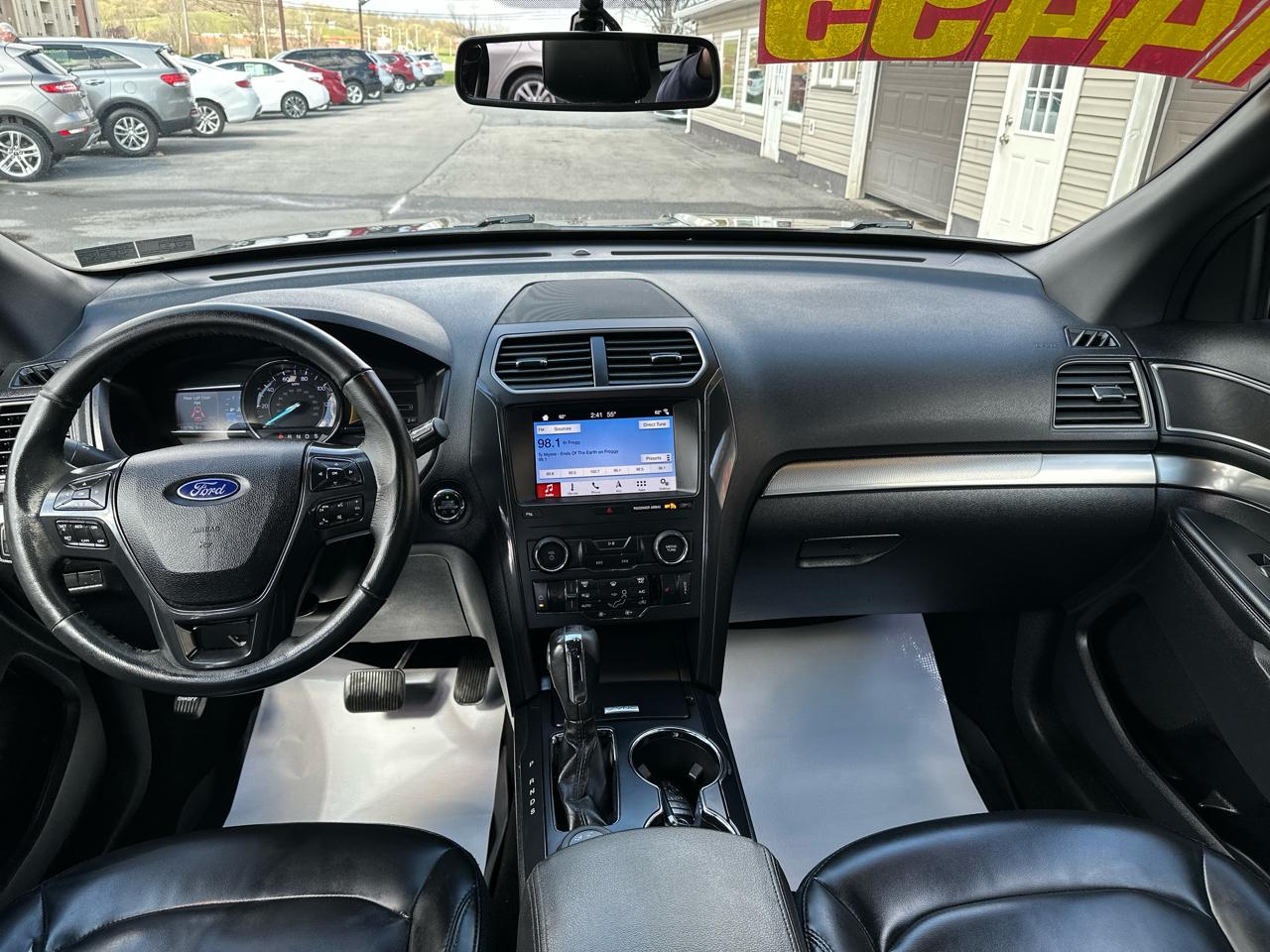 Ford Explorer XLT 4WD 2019