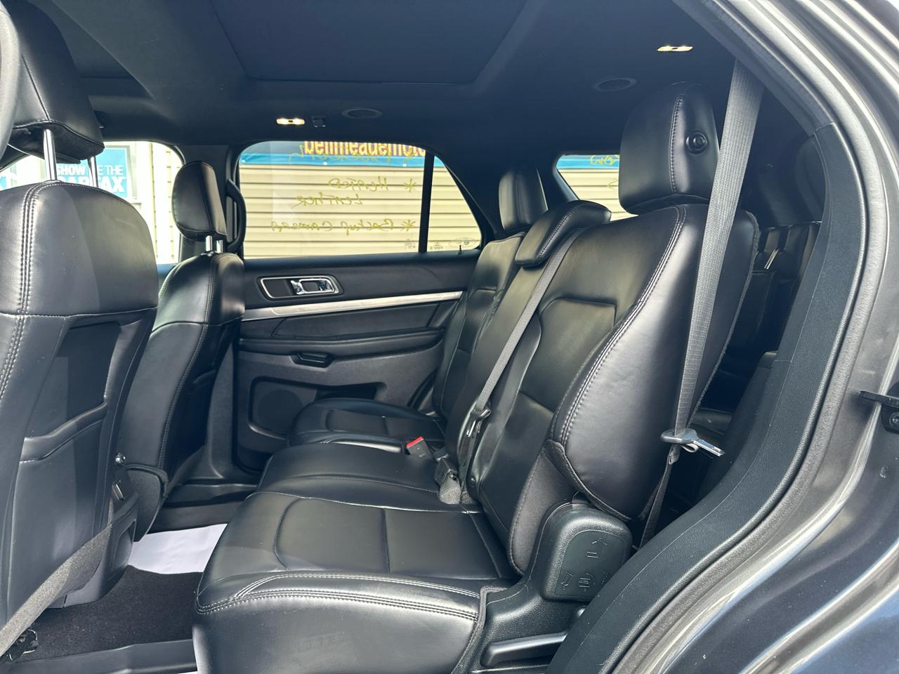 Ford Explorer XLT 4WD 2019