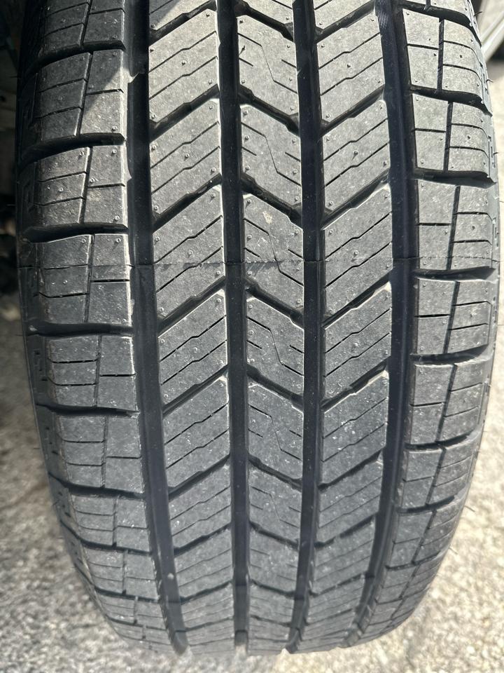 Ford Explorer XLT 4WD 2019