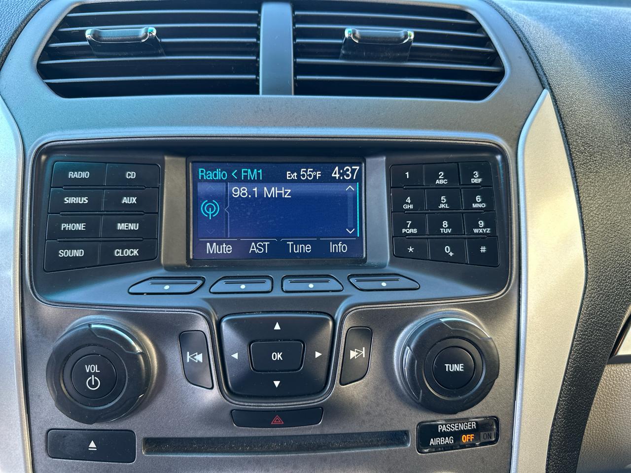 Ford Explorer 4WD 4dr Base 2014