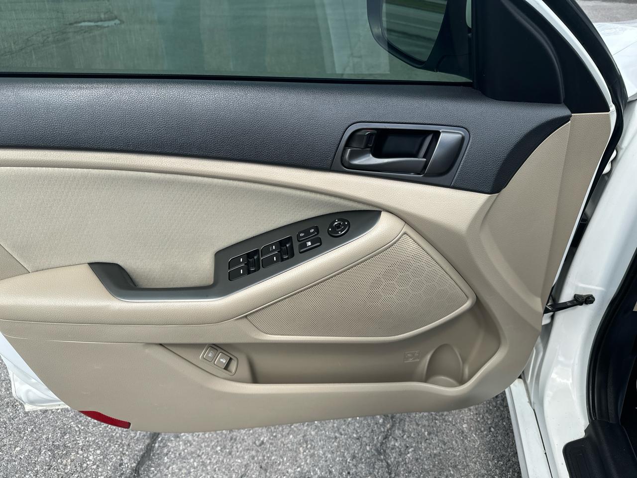 Kia Optima 4dr Sdn LX 2015