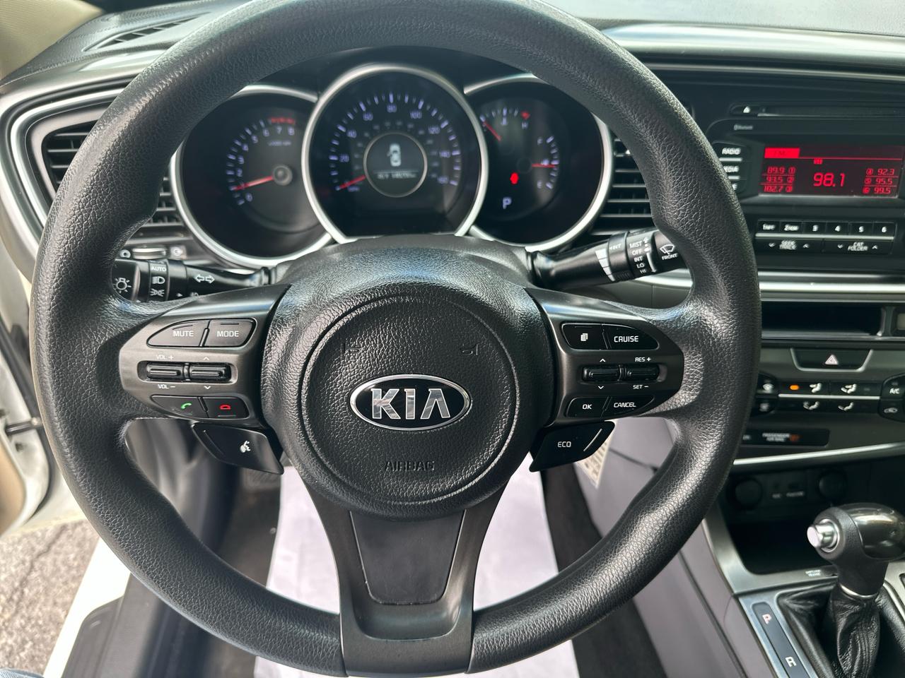 Kia Optima 4dr Sdn LX 2015