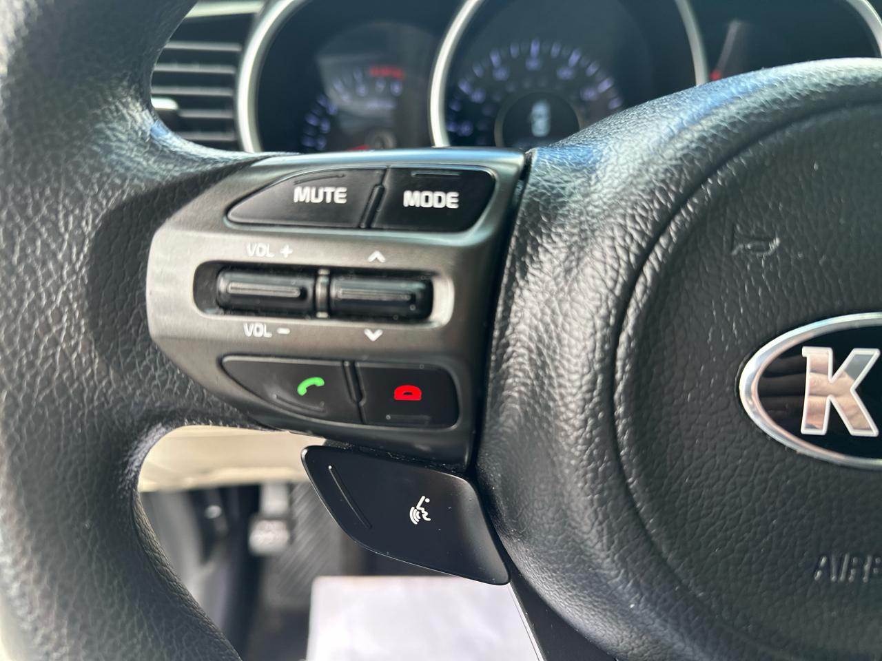 Kia Optima 4dr Sdn LX 2015