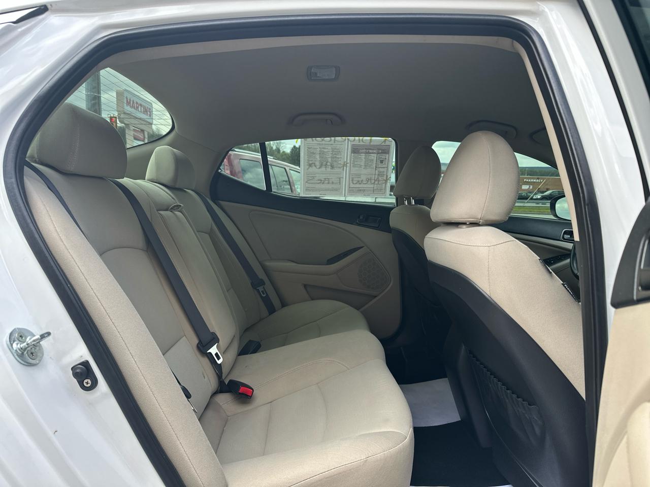 Kia Optima 4dr Sdn LX 2015