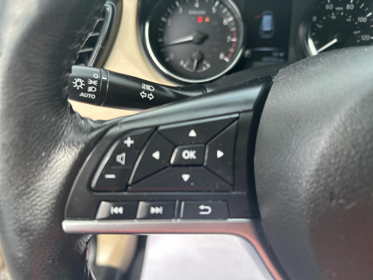 Nissan Rogue AWD SV 2017