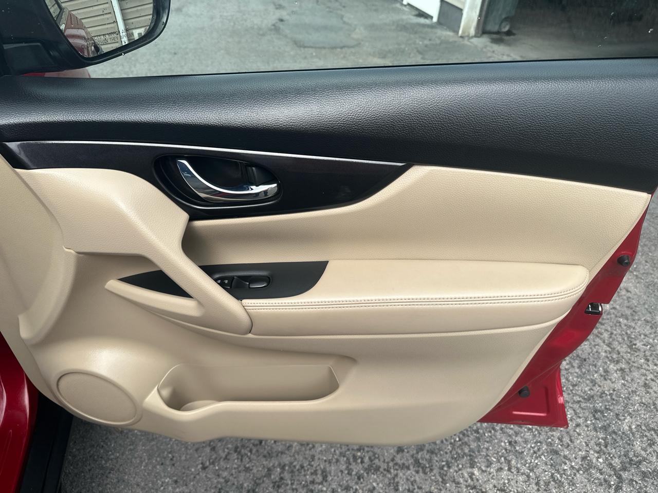 Nissan Rogue AWD SV 2017