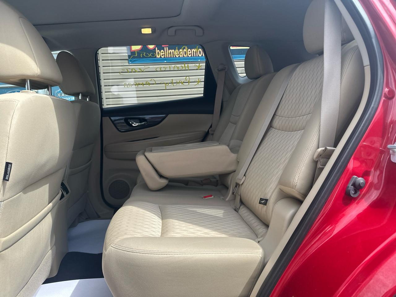 Nissan Rogue AWD SV 2017