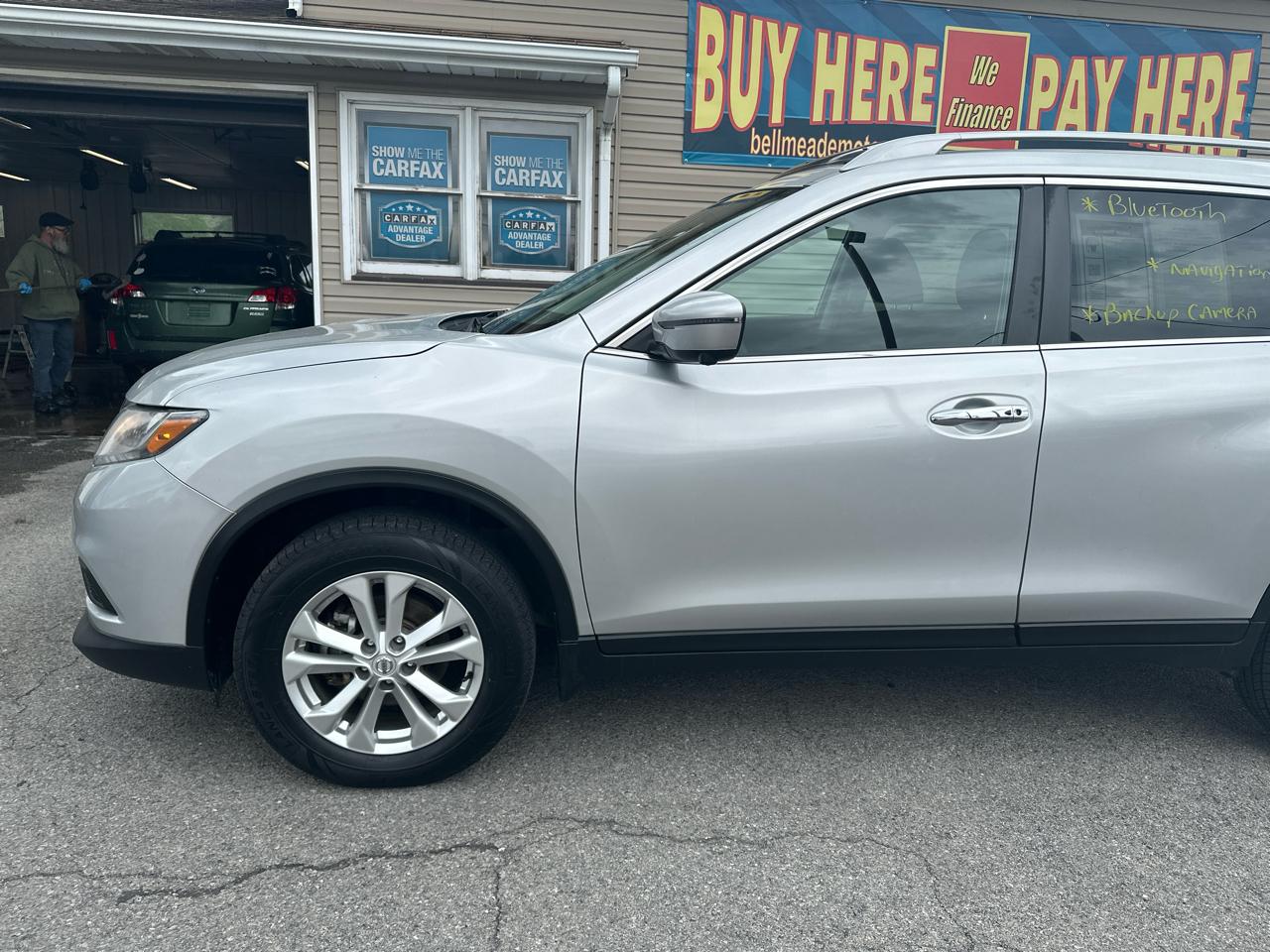 Nissan Rogue AWD 4dr SV 2016