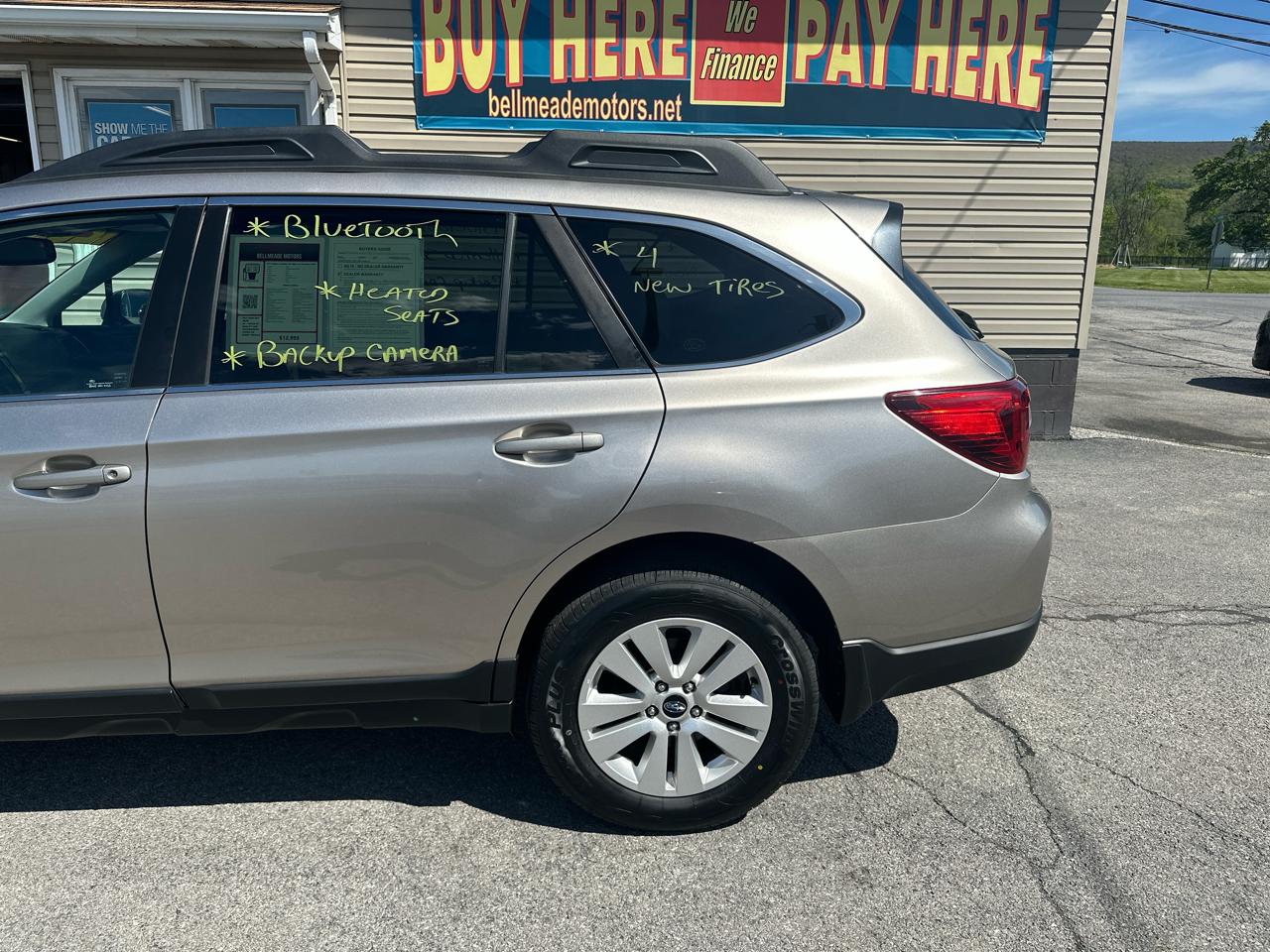 Subaru Outback 4dr Wgn 2.5i Premium PZEV 2015