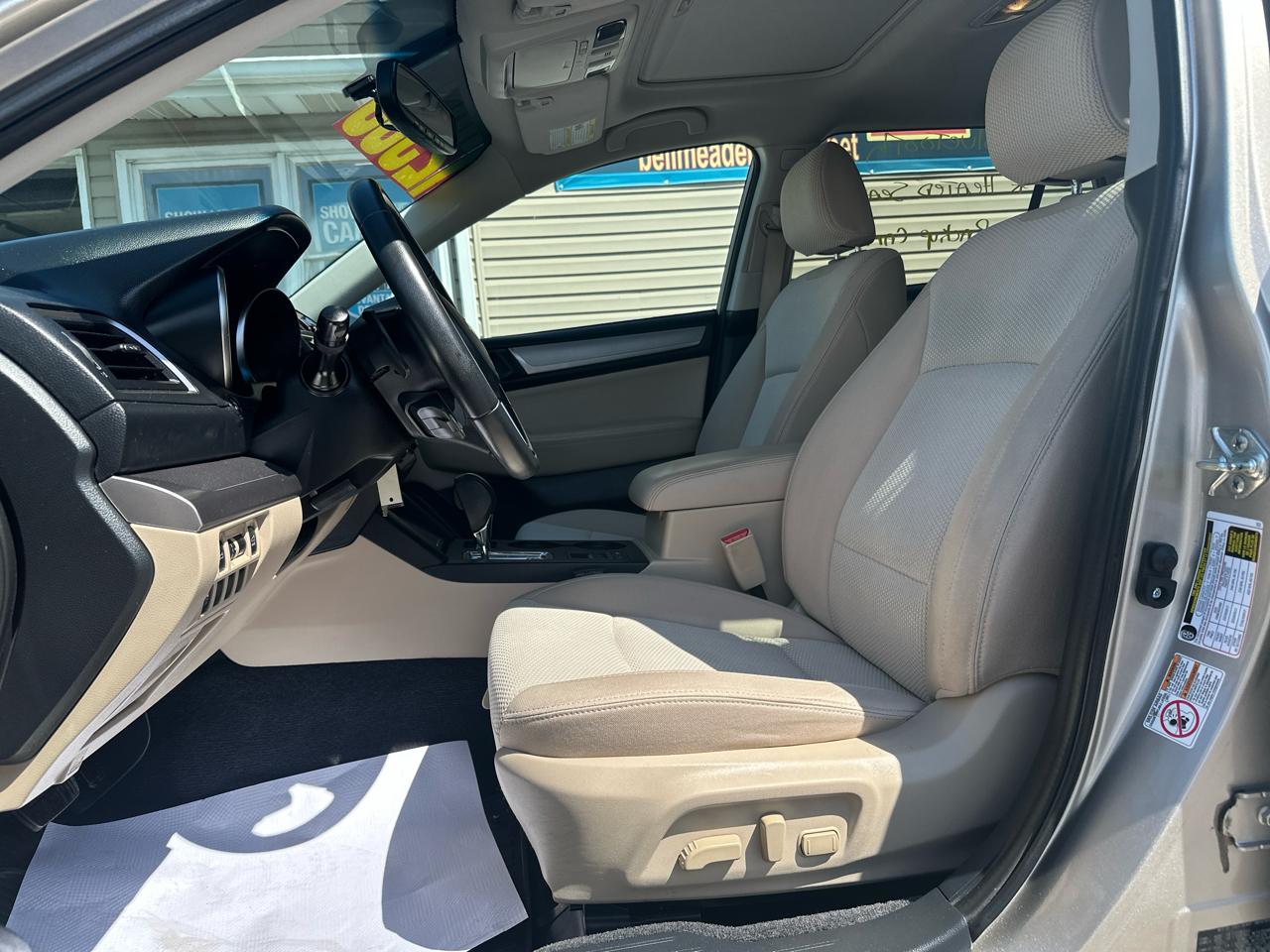 Subaru Outback 4dr Wgn 2.5i Premium PZEV 2015