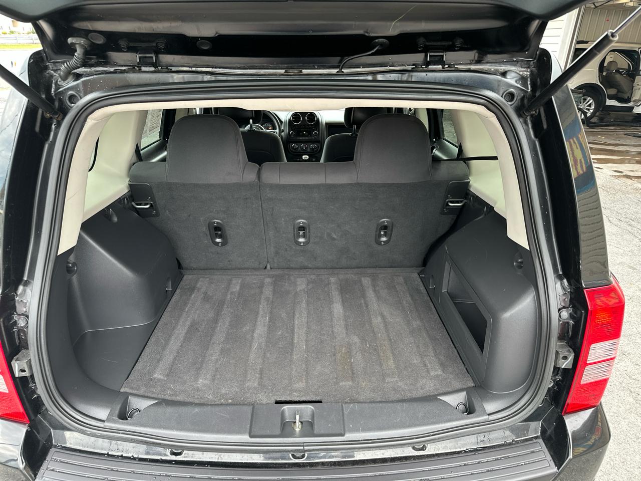 Jeep Patriot 4WD 4dr Sport 2014
