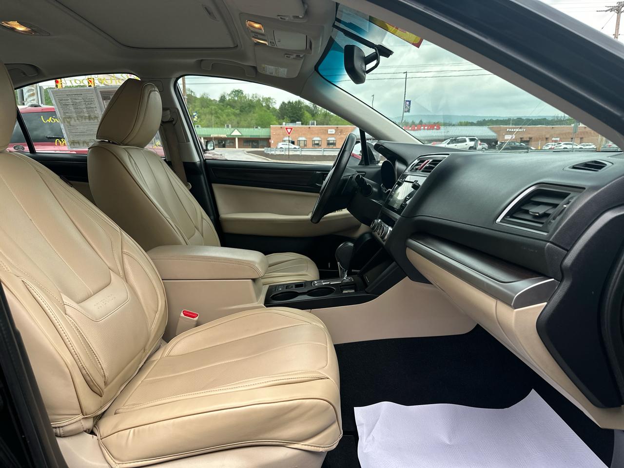 Subaru Legacy 4dr Sdn 2.5i Limited PZEV 2015