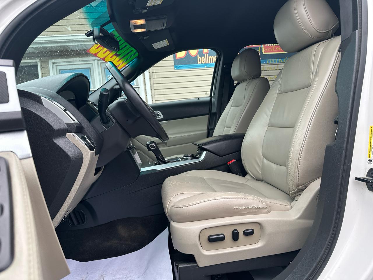 Ford Explorer 4WD 4dr XLT 2014