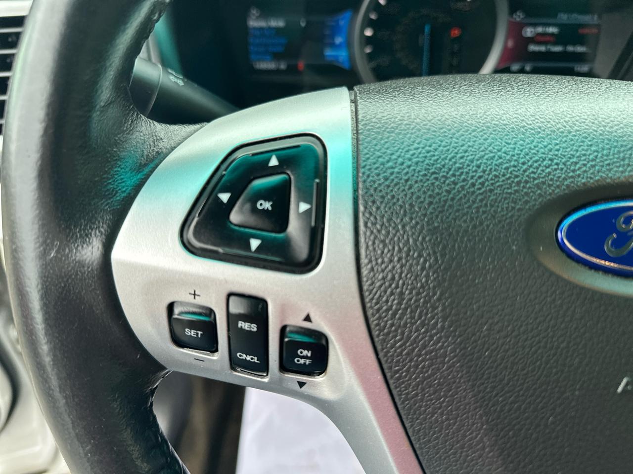Ford Explorer 4WD 4dr XLT 2014